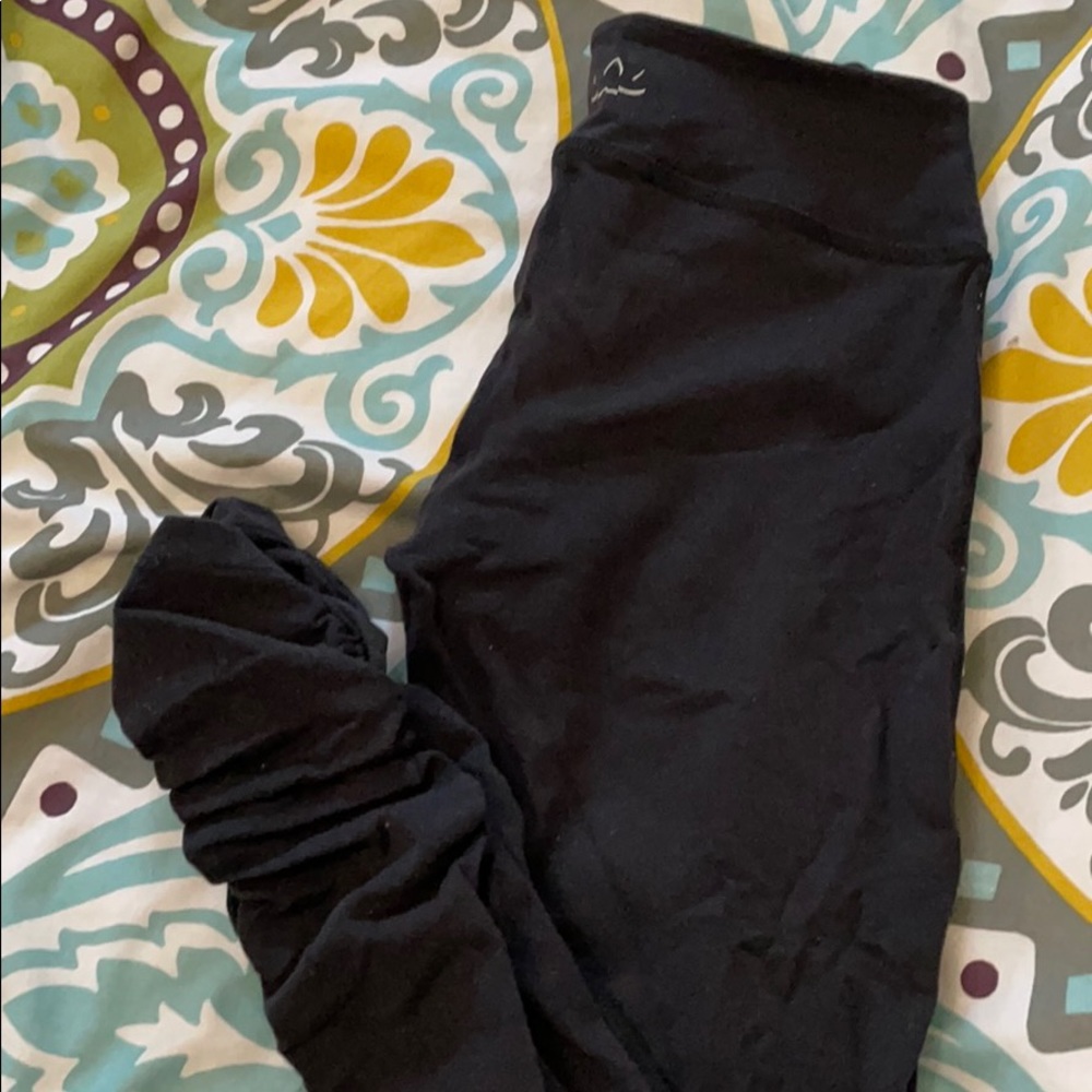 Beyond yoga leggings